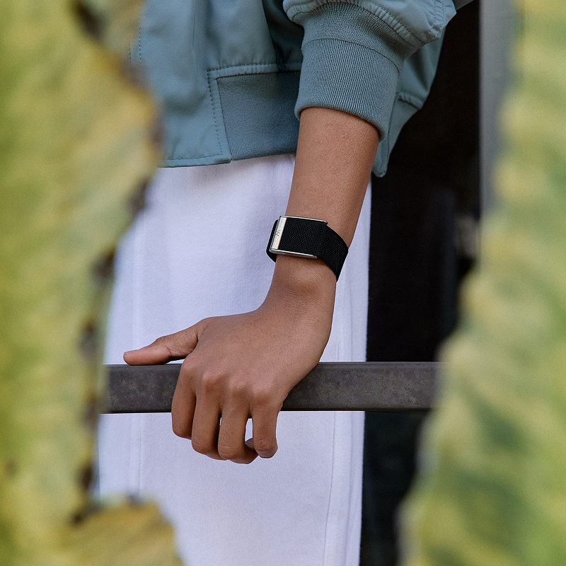 MG SuperKnit Luxe Band Obsidian with Titanium - Image 3